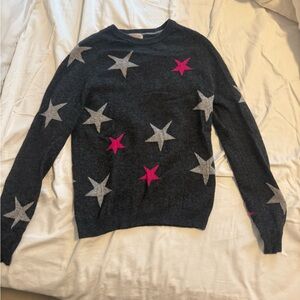 Cashmere Gray and Pink Star Pattern Crew Neck Sweater